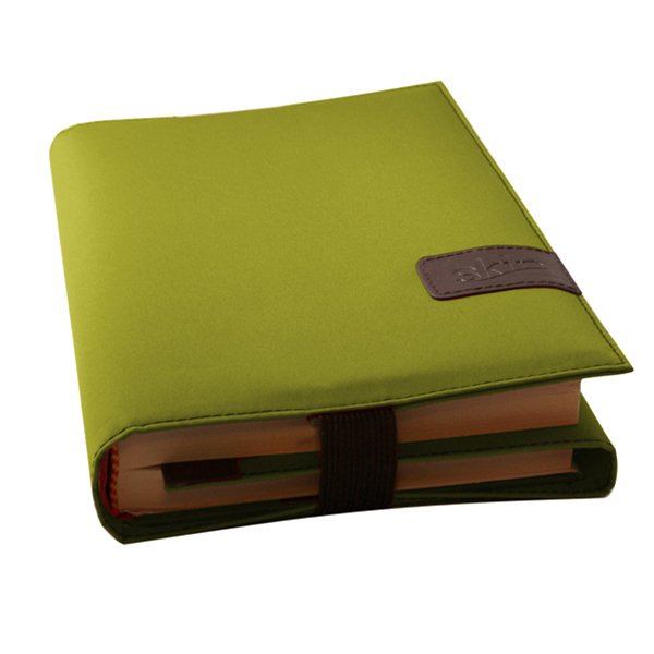 Weitere Ansicht: BookSkin lindgrün | Skin von Barth & Bauer