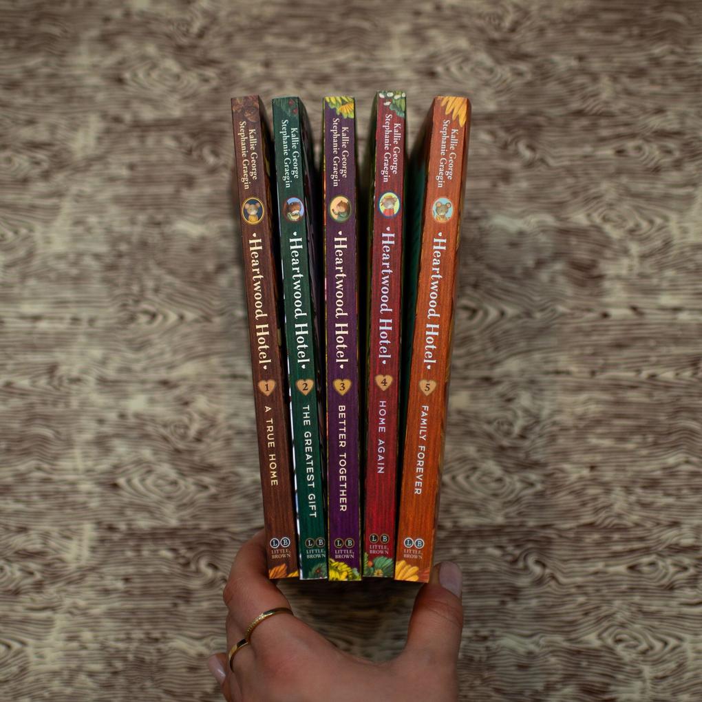 Weitere Ansicht: Heartwood Hotel | Kallie George