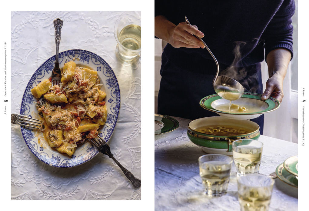 Weitere Ansicht: Zu Tisch in Venedig | Skye McAlpine