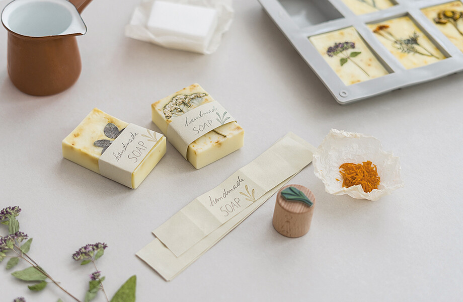 Weitere Ansicht: Veilchen, Farn & Ringelblumen | Kathrin Bender
