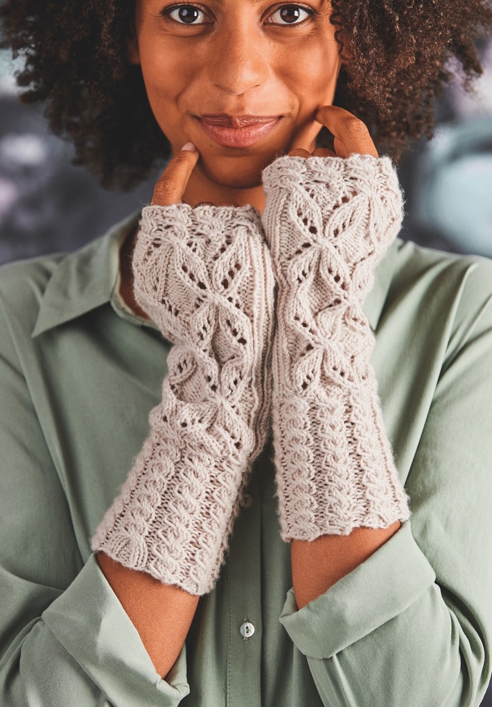 Weitere Ansicht: Arm- & Beinstulpen | Babette Ulmer