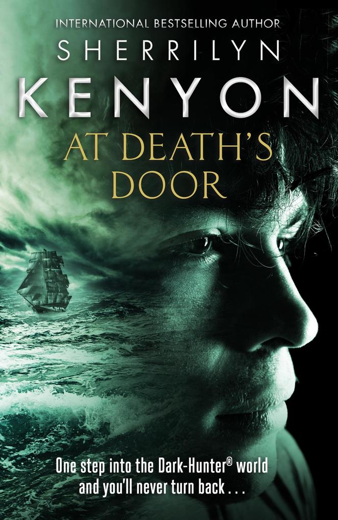 Produktbild: At Death's Door | Sherrilyn Kenyon