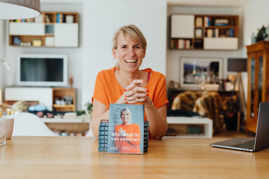 Weitere Ansicht: Millionärin von nebenan | Stephanie Raiser