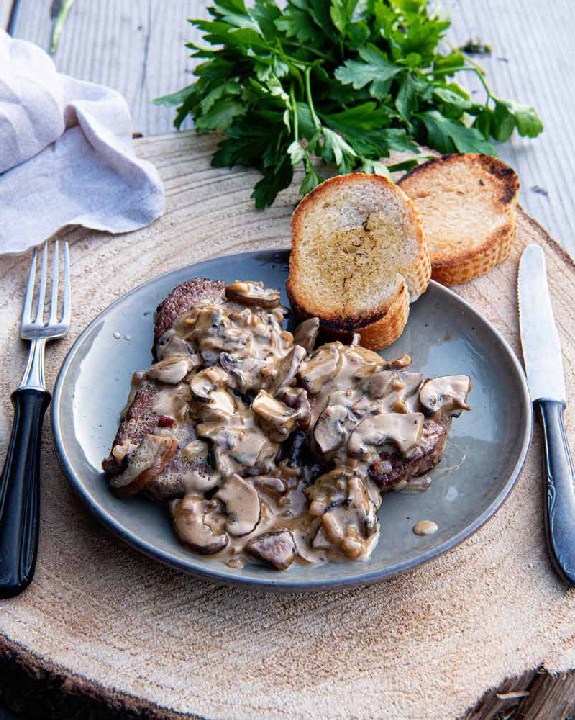 Weitere Ansicht: Wild im Dutch Oven | Carsten Bothe