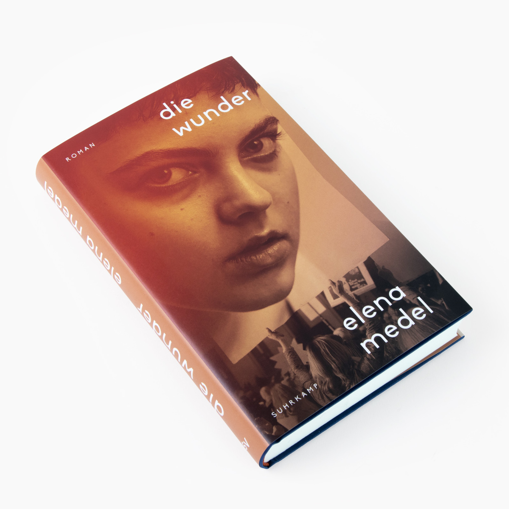Weitere Ansicht: Die Wunder | Elena Medel