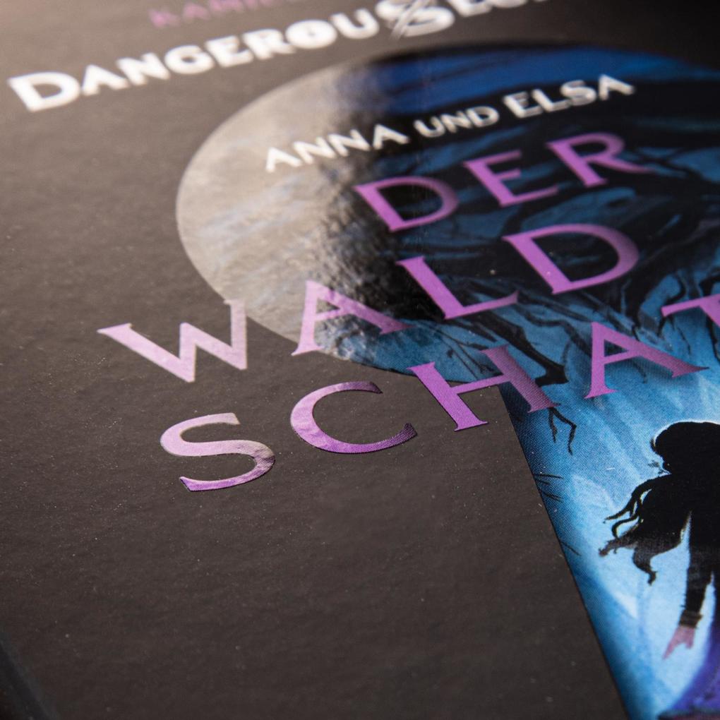 Weitere Ansicht: Disney - Dangerous Secrets 4: Elsa und Anna: DER WALD DER SCHATTEN (Die Eiskönigin) | Kamilla Benko, Walt Disney