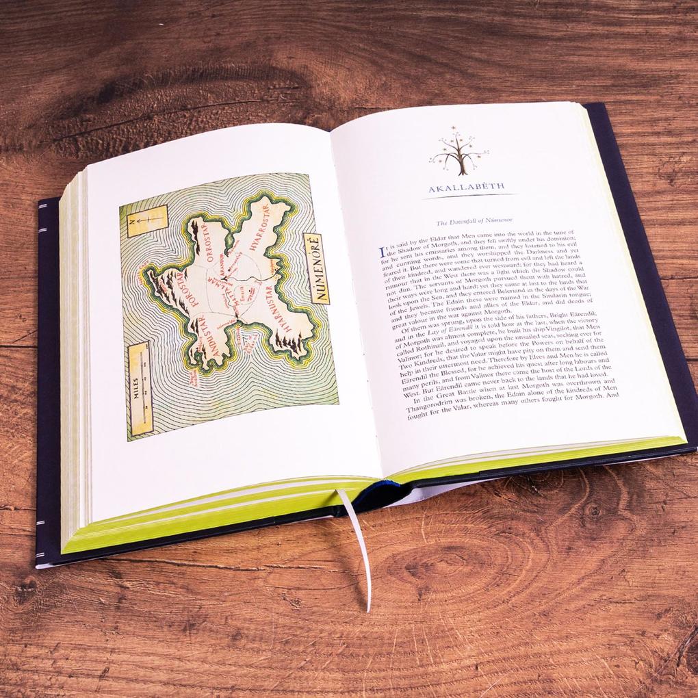 Weitere Ansicht: The Silmarillion. Illustrated Edition | J. R. R. Tolkien