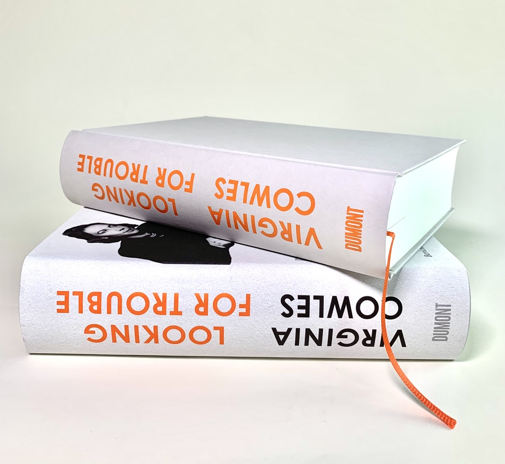 Weitere Ansicht: Looking for Trouble | Virginia Cowles