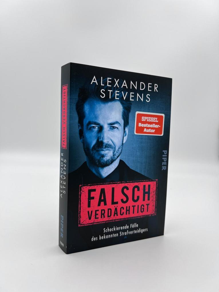 Weitere Ansicht: Falsch verdächtigt | Alexander Stevens