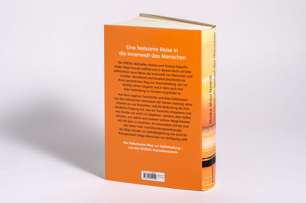 Weitere Ansicht: Der Hund als Spiegel des Menschen | Maike Maja Nowak