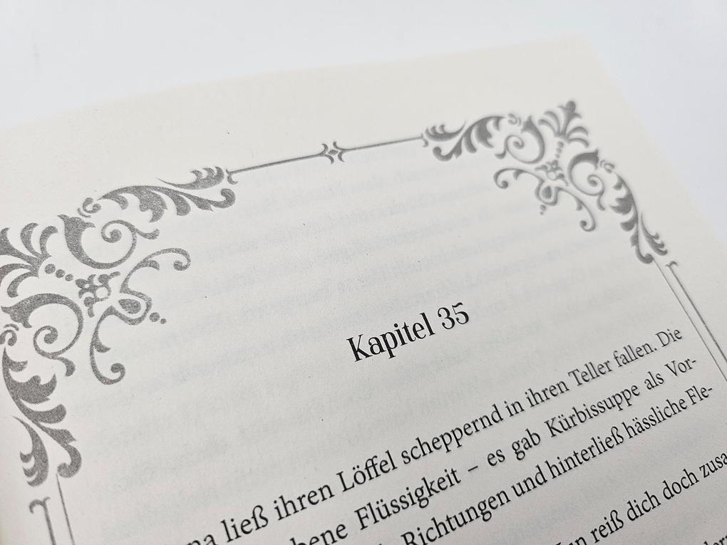 Weitere Ansicht: Die Queen | Eva-Maria Bast