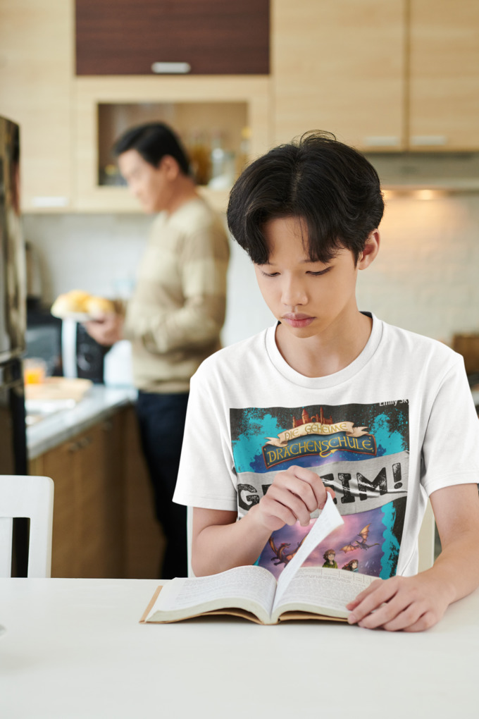 Weitere Ansicht: Die geheime Drachenschule: Löse das Rätsel der Zwillingsflammen | Emily Skye