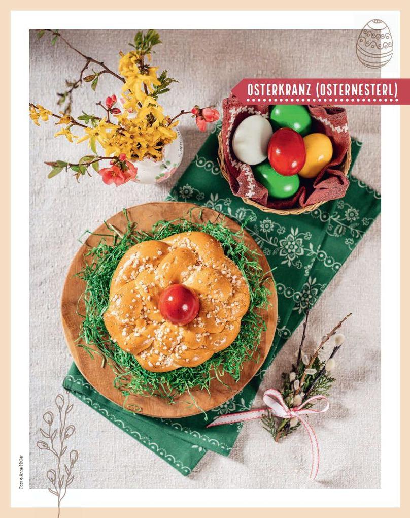 Weitere Ansicht: Bäuerinnen backen traditionelles Festgebäck