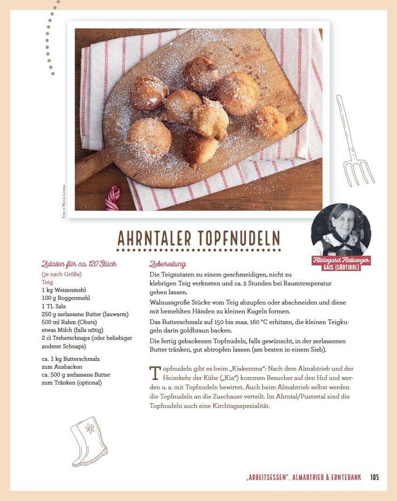 Weitere Ansicht: Bäuerinnen backen traditionelles Festgebäck