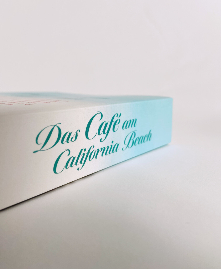 Weitere Ansicht: Das Café am California Beach | RaeAnne Thayne