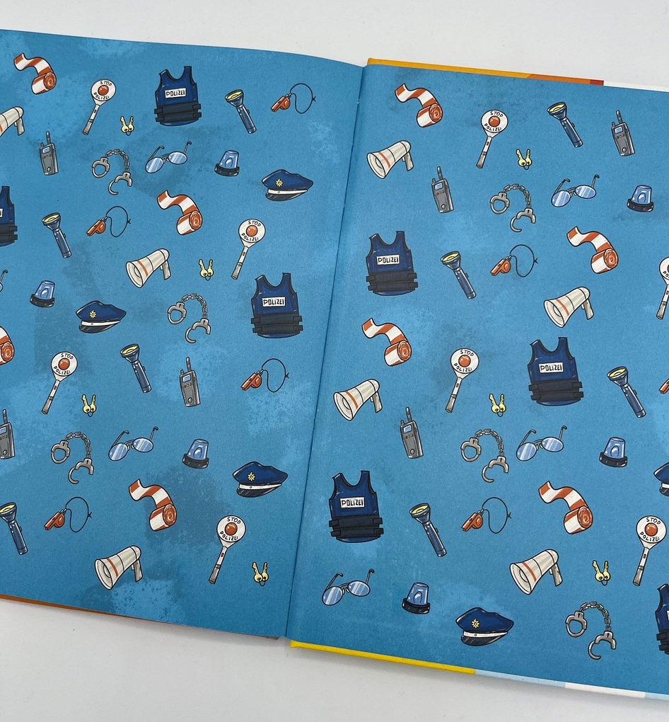 Weitere Ansicht: Polizist Leon im Einsatz | Sandra Grimm