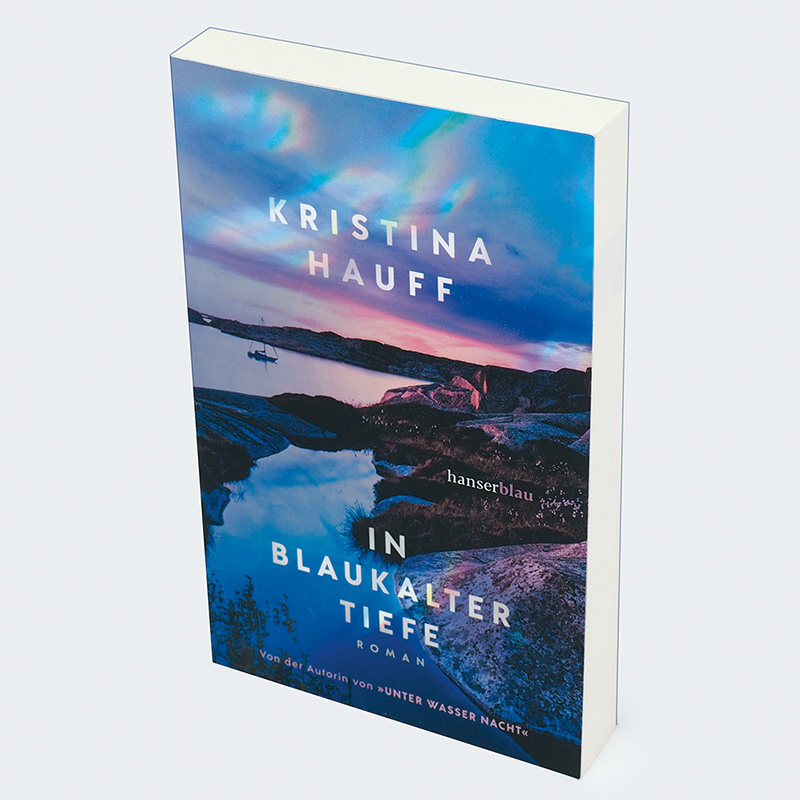 Weitere Ansicht: In blaukalter Tiefe | Kristina Hauff
