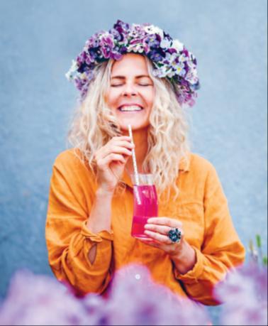 Weitere Ansicht: Rosensirup und Wildapfelgelee | My Feldt