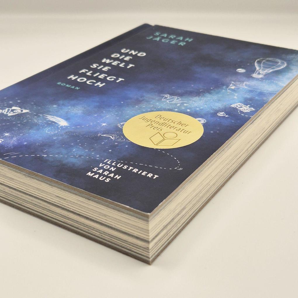 Weitere Ansicht: Und die Welt, sie fliegt hoch | Sarah Jäger