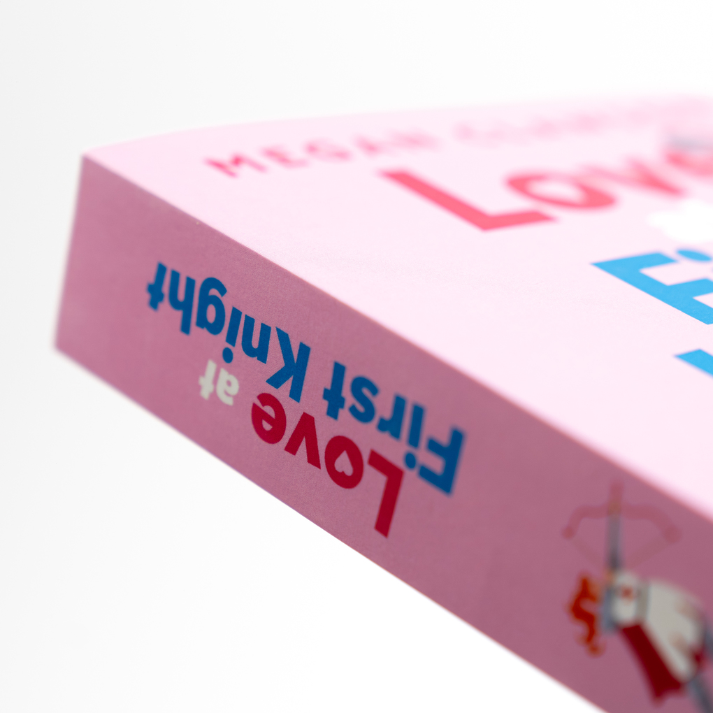 Weitere Ansicht: Love at First Knight. Eine königliche Liebeskomödie | Megan Clawson