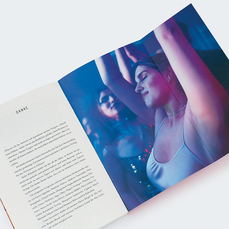 Weitere Ansicht: Ellbogen | Fatma Aydemir