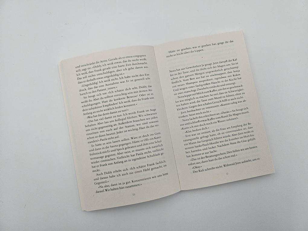 Weitere Ansicht: Strom | Tobias Schlegl