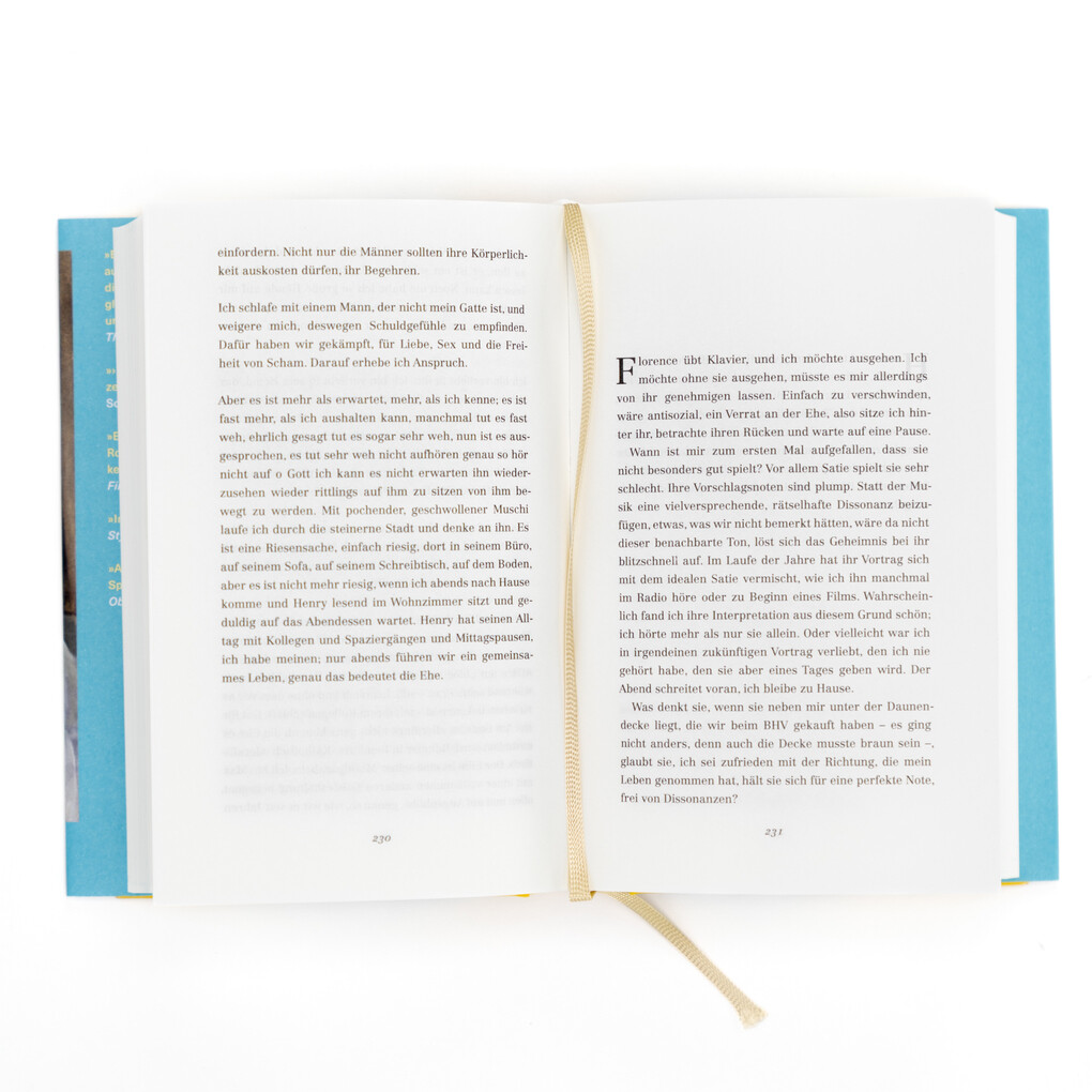 Weitere Ansicht: Fassaden | Lauren Elkin