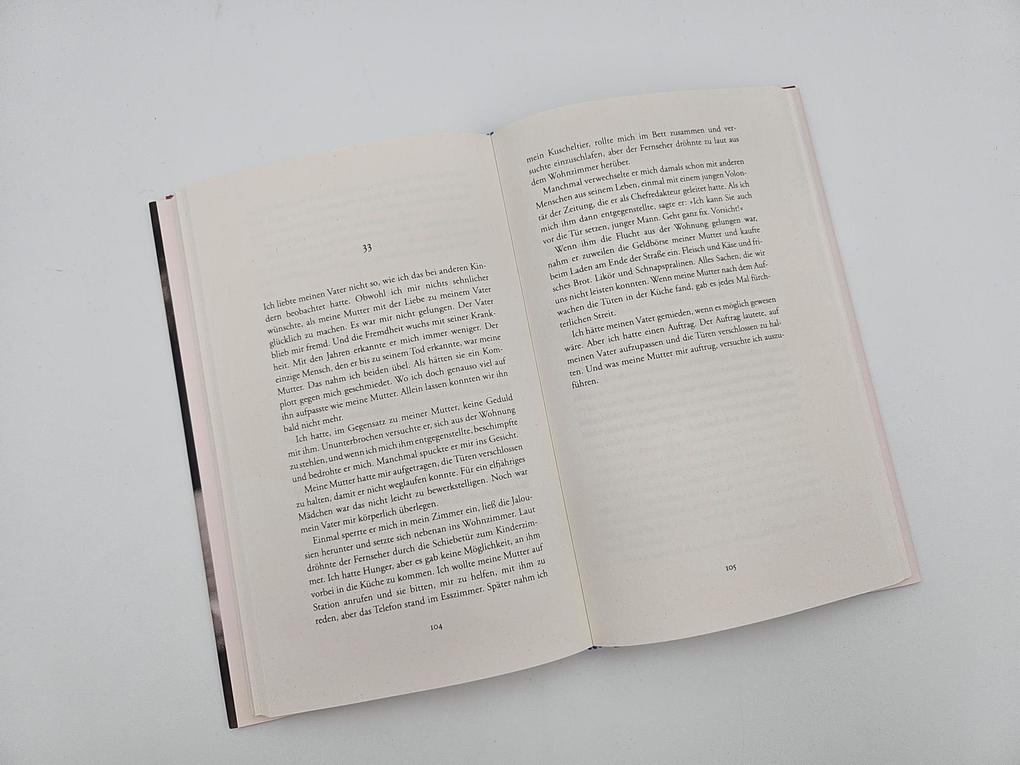 Weitere Ansicht: Biarritz | Andrea Sawatzki
