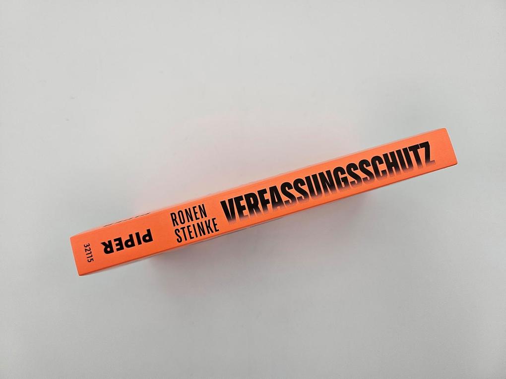 Weitere Ansicht: Verfassungsschutz | Ronen Steinke