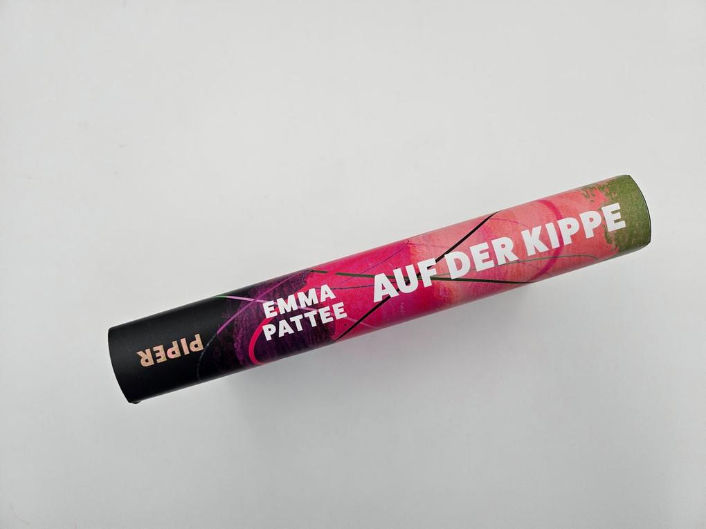 Weitere Ansicht: Auf der Kippe | Emma Pattee