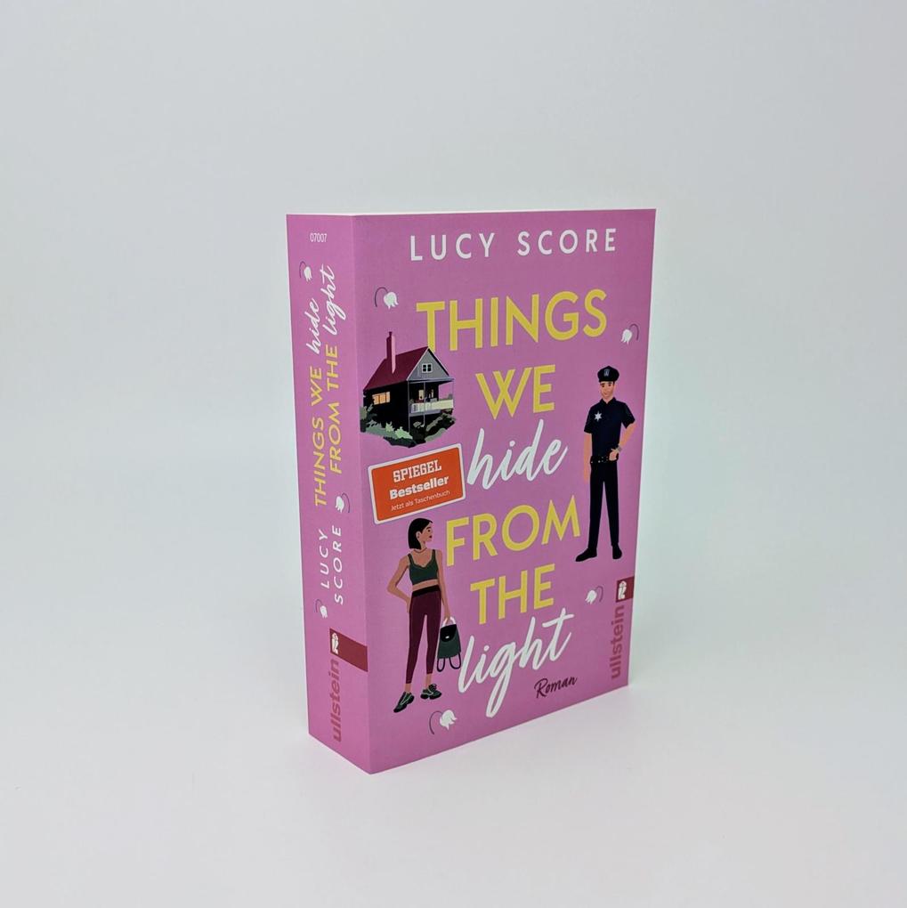 Weitere Ansicht: Things We Hide From The Light | Lucy Score