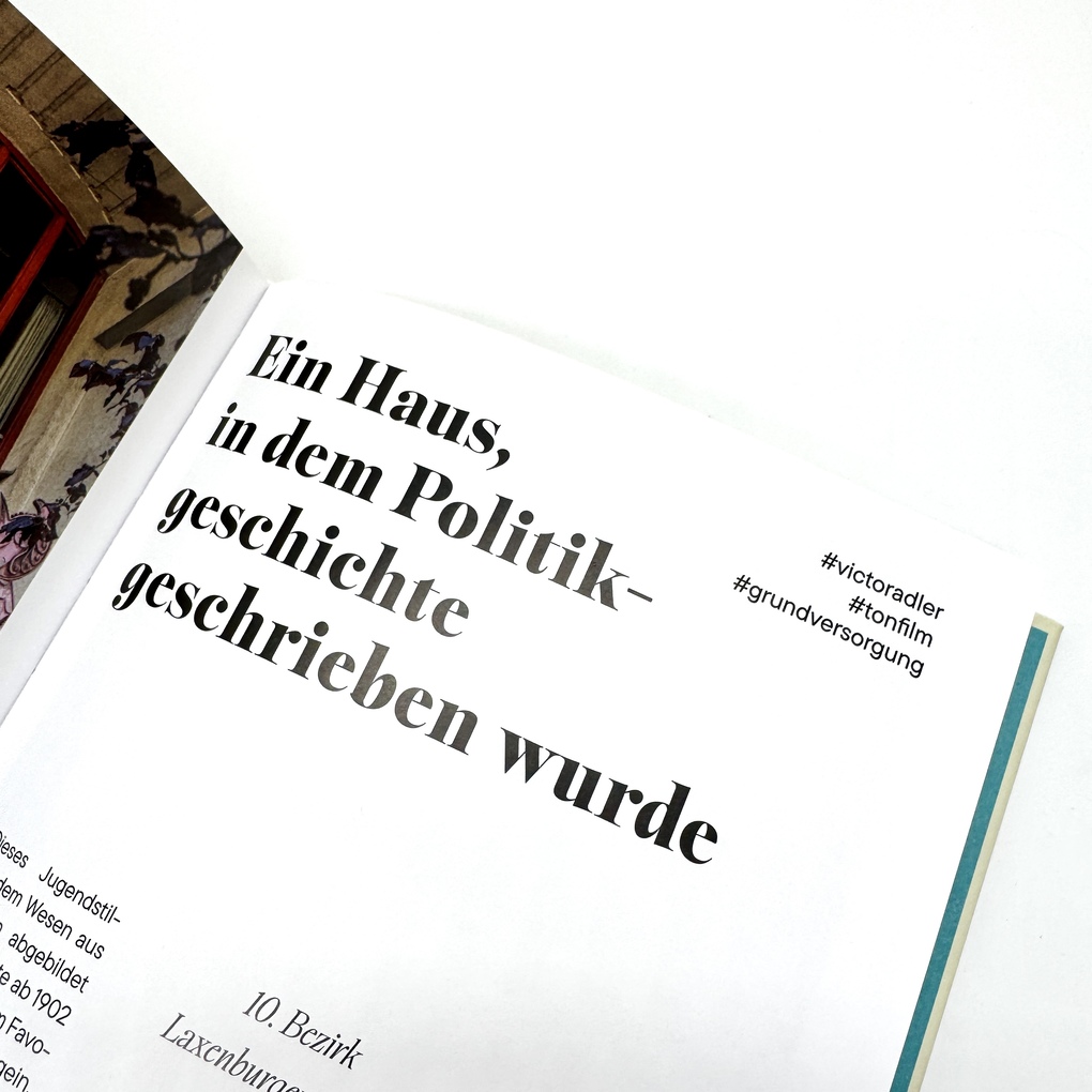 Weitere Ansicht: Von Tür zu Tür | Gabriele Hasmann