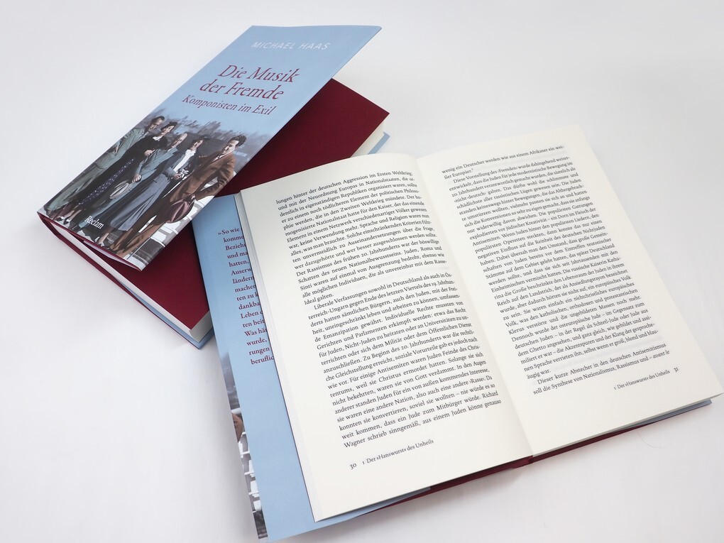 Weitere Ansicht: Die Musik der Fremde. Komponisten im Exil | Michael Haas