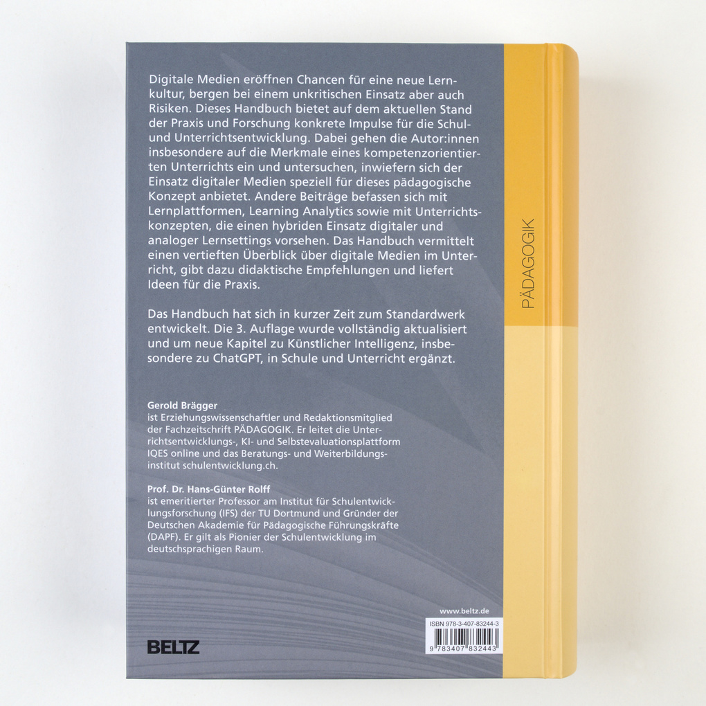 Weitere Ansicht: Handbuch Lernen mit digitalen Medien