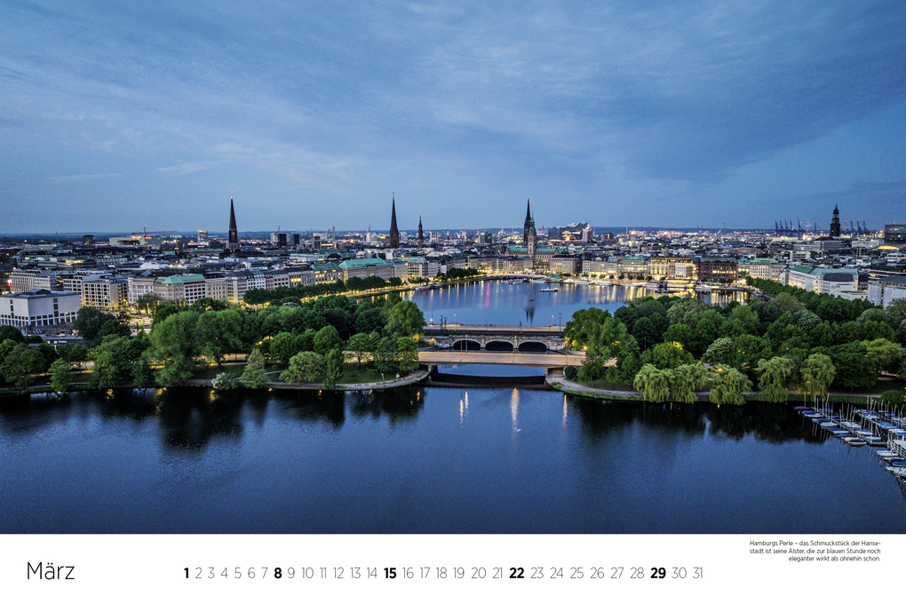 Weitere Ansicht: Hamburg - aus den Wolken 2026