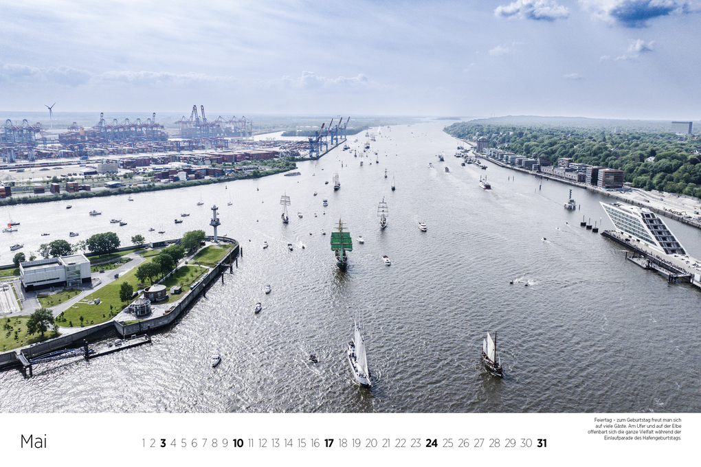 Weitere Ansicht: Hamburg - aus den Wolken 2026