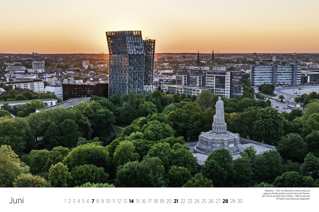 Weitere Ansicht: Hamburg - aus den Wolken 2026