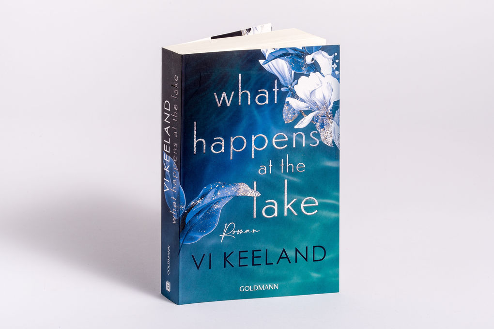 Weitere Ansicht: What happens at the Lake | Vi Keeland