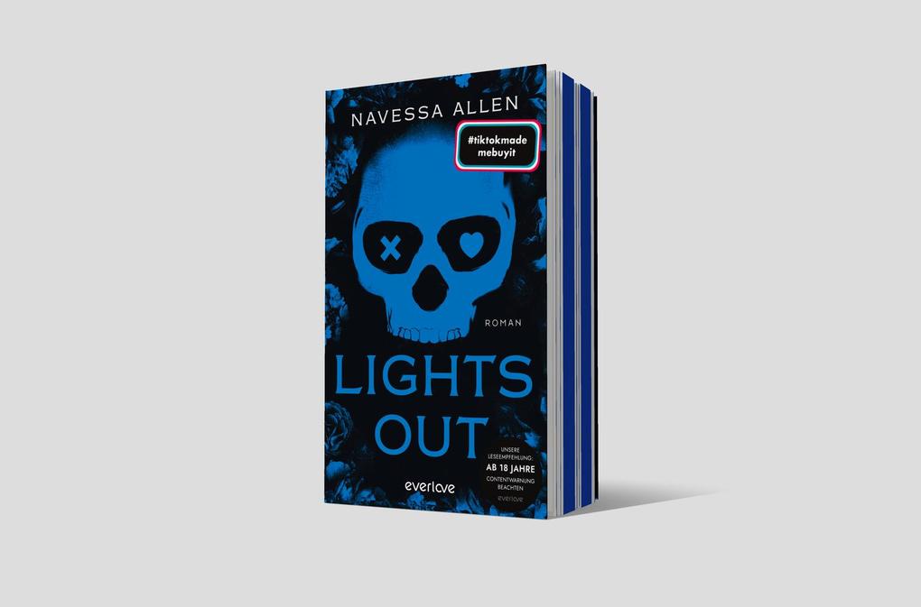 Weitere Ansicht: Lights Out | Navessa Allen