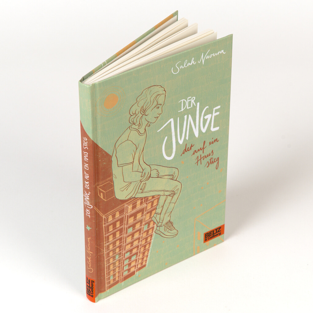 Weitere Ansicht: Der Junge, der auf ein Haus stieg | Salah Naoura