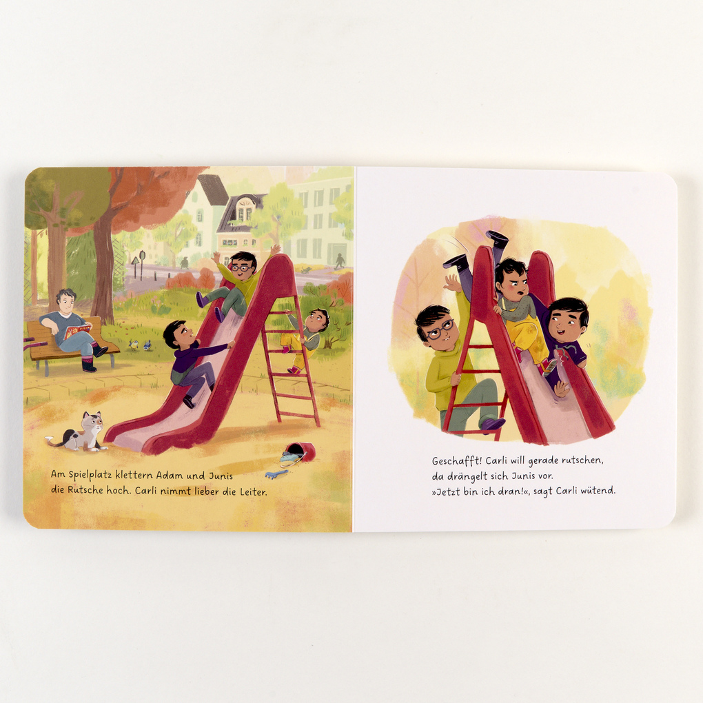 Weitere Ansicht: Carli und Klecks gehen auf den Spielplatz | Lisa Hänsch