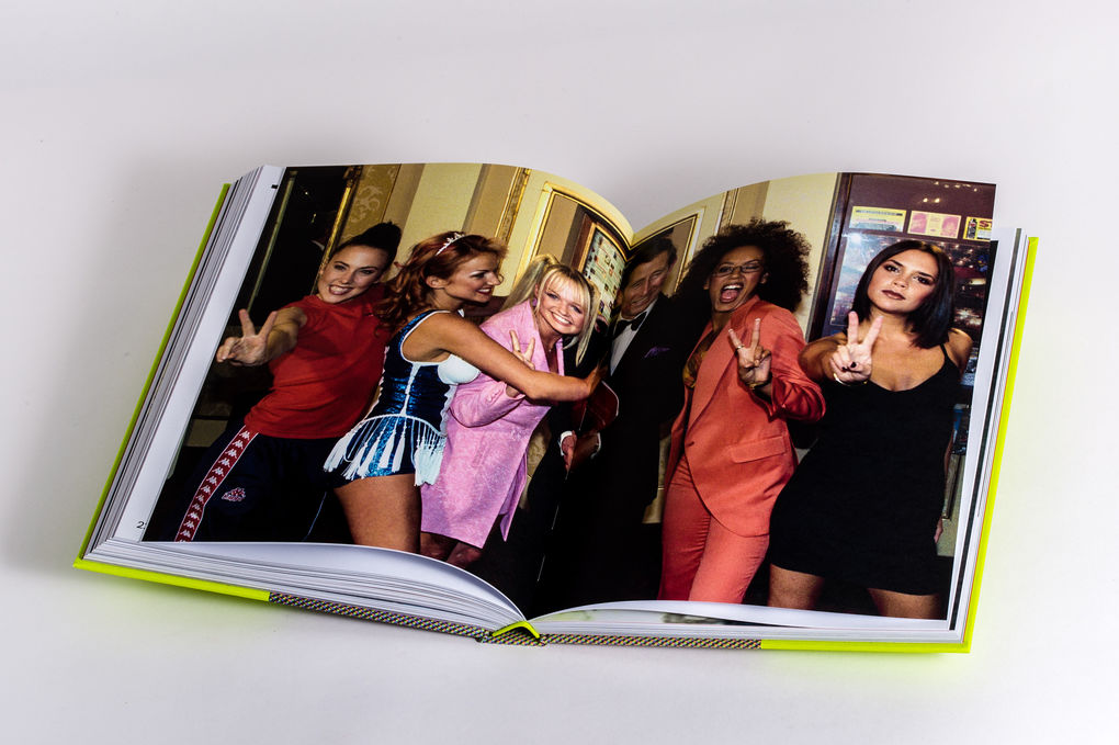 Weitere Ansicht: 1990er | Henry Carroll