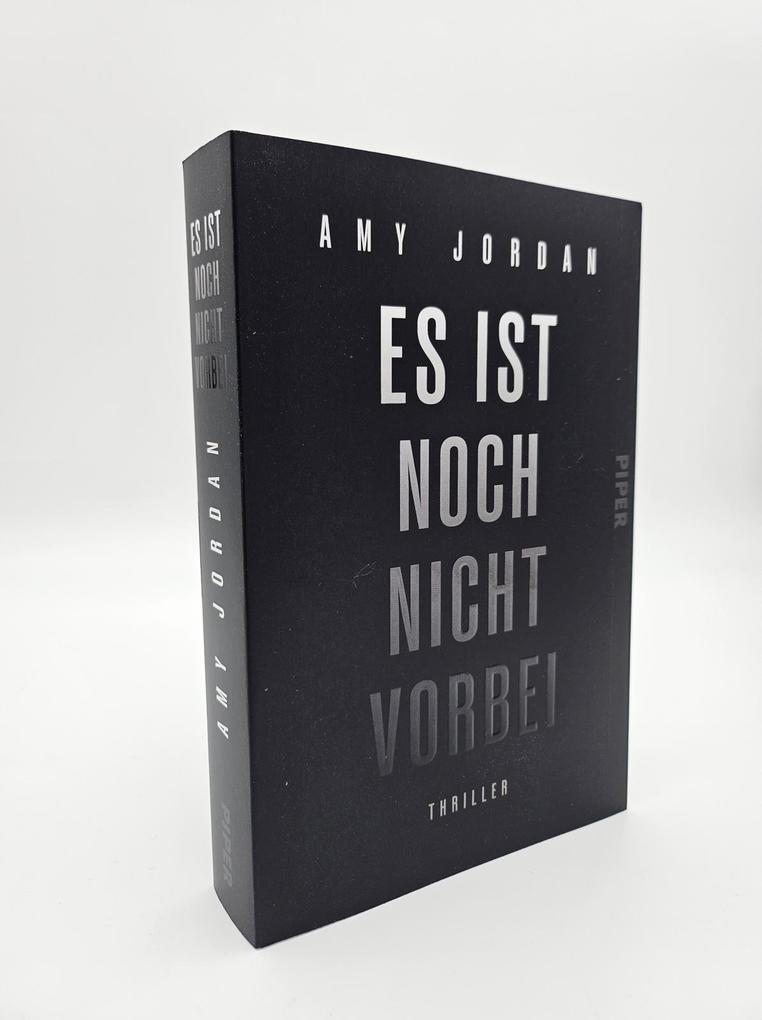 Weitere Ansicht: Es ist noch nicht vorbei | Amy Jordan