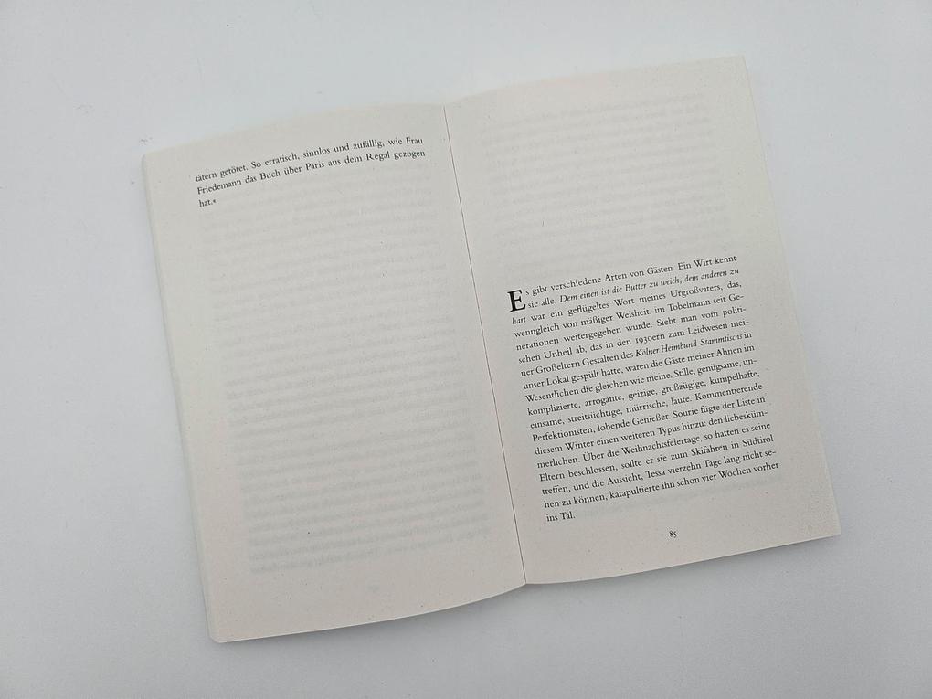 Weitere Ansicht: Die Gleichzeitigkeit der Dinge | Husch Josten