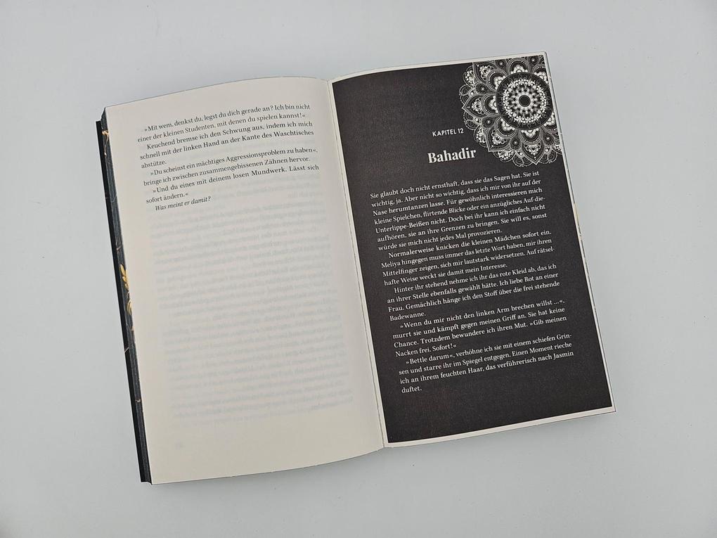 Weitere Ansicht: Golden Blood - A Deal with Darkness | D.C. Odesza