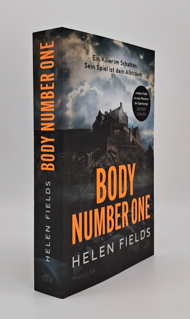 Weitere Ansicht: Body Number One | Helen Fields