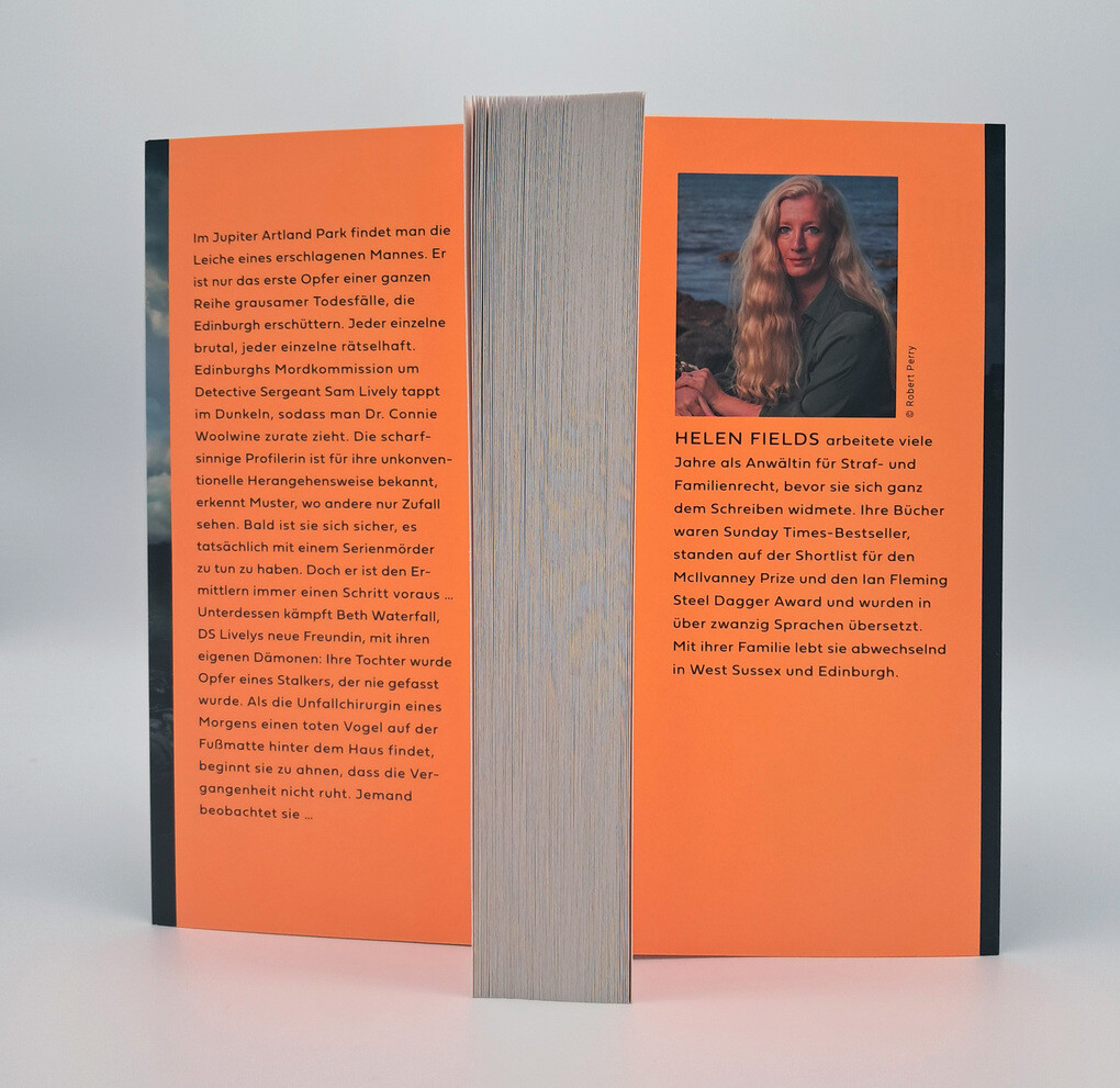 Weitere Ansicht: Body Number One | Helen Fields