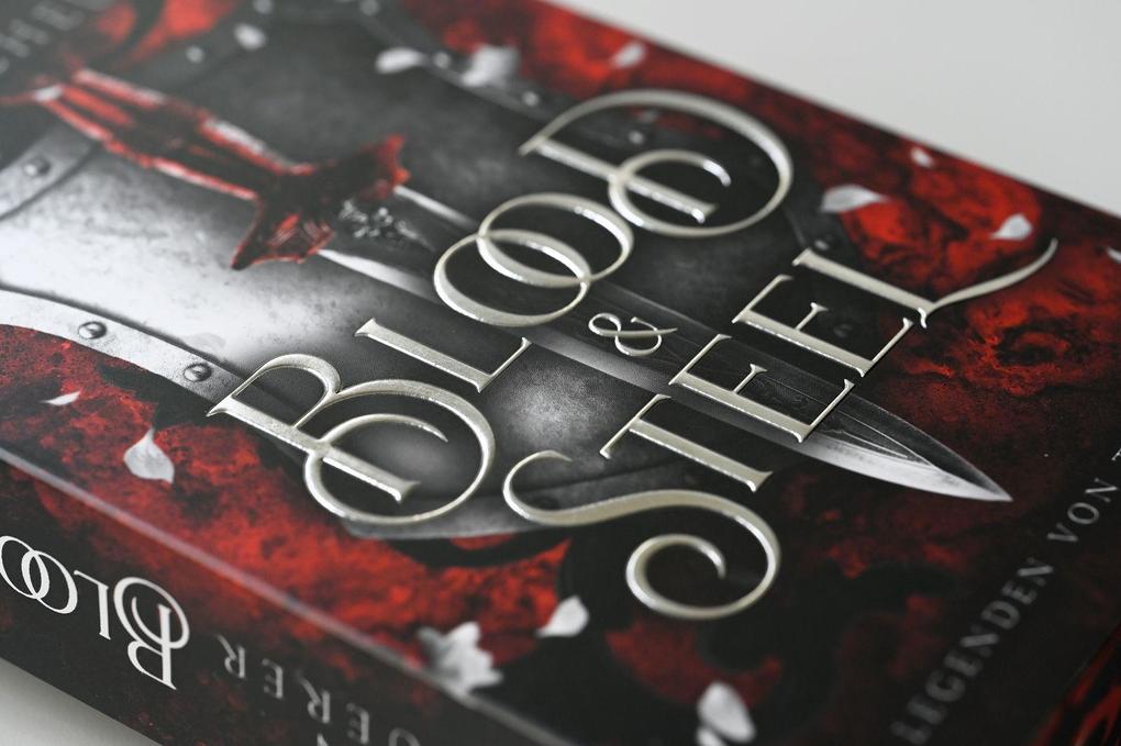 Weitere Ansicht: Blood and Steel | Helen Scheuerer