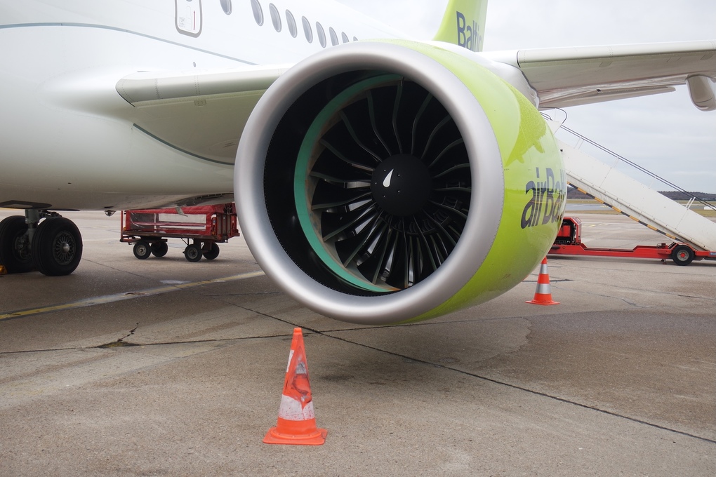 Weitere Ansicht: Das große Buch der Luftfahrt | Frank Littek