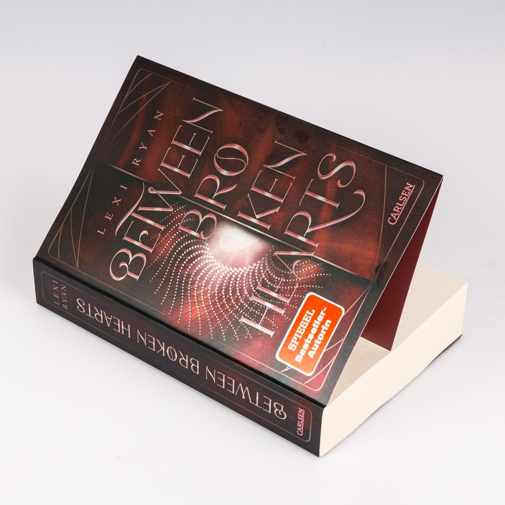 Weitere Ansicht: Beneath Cursed Stars 2: Between Broken Hearts | Lexi Ryan